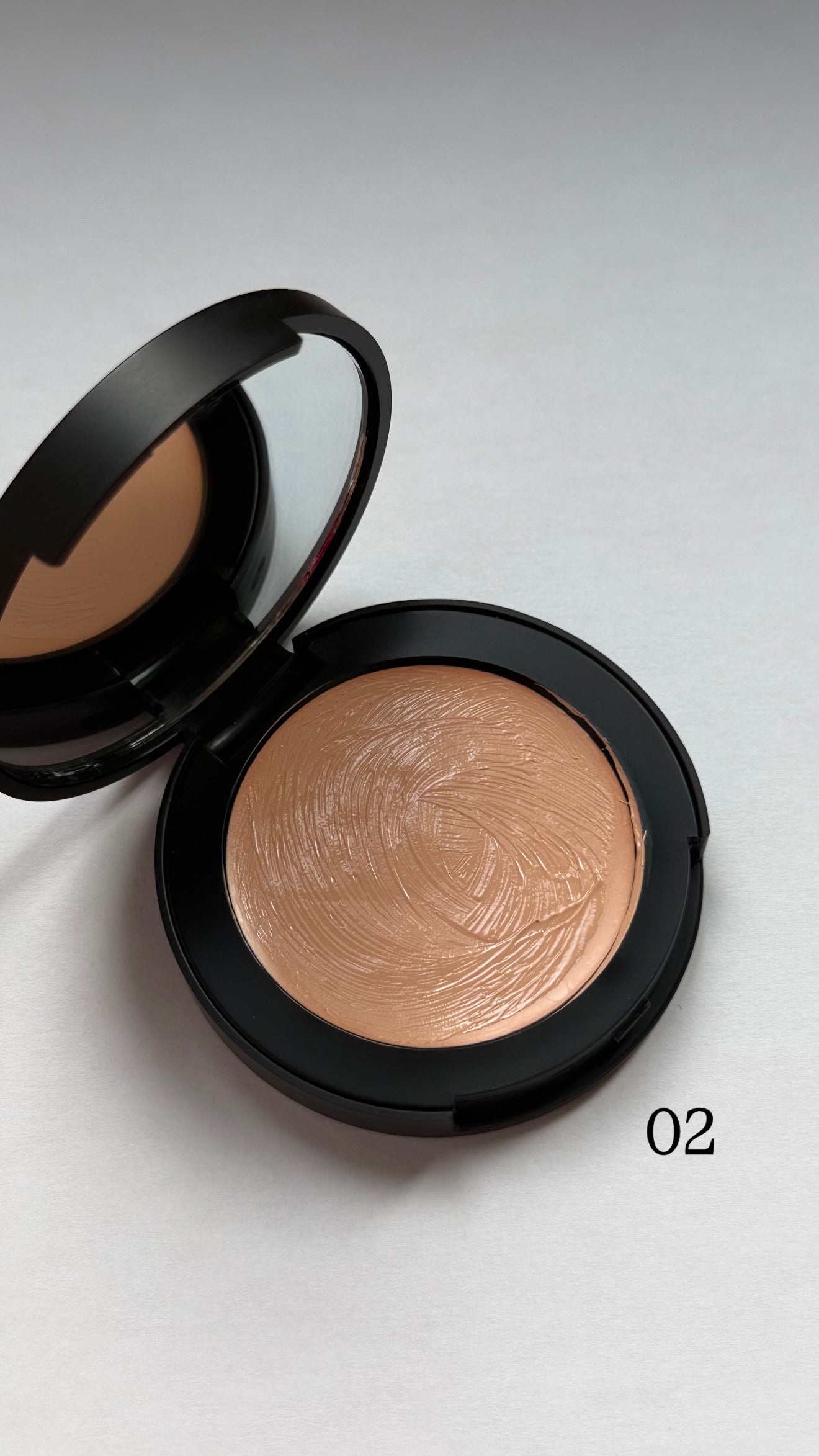 PEPTIDE CREAM CONCEALER, Saint Minerals, 3.5 g